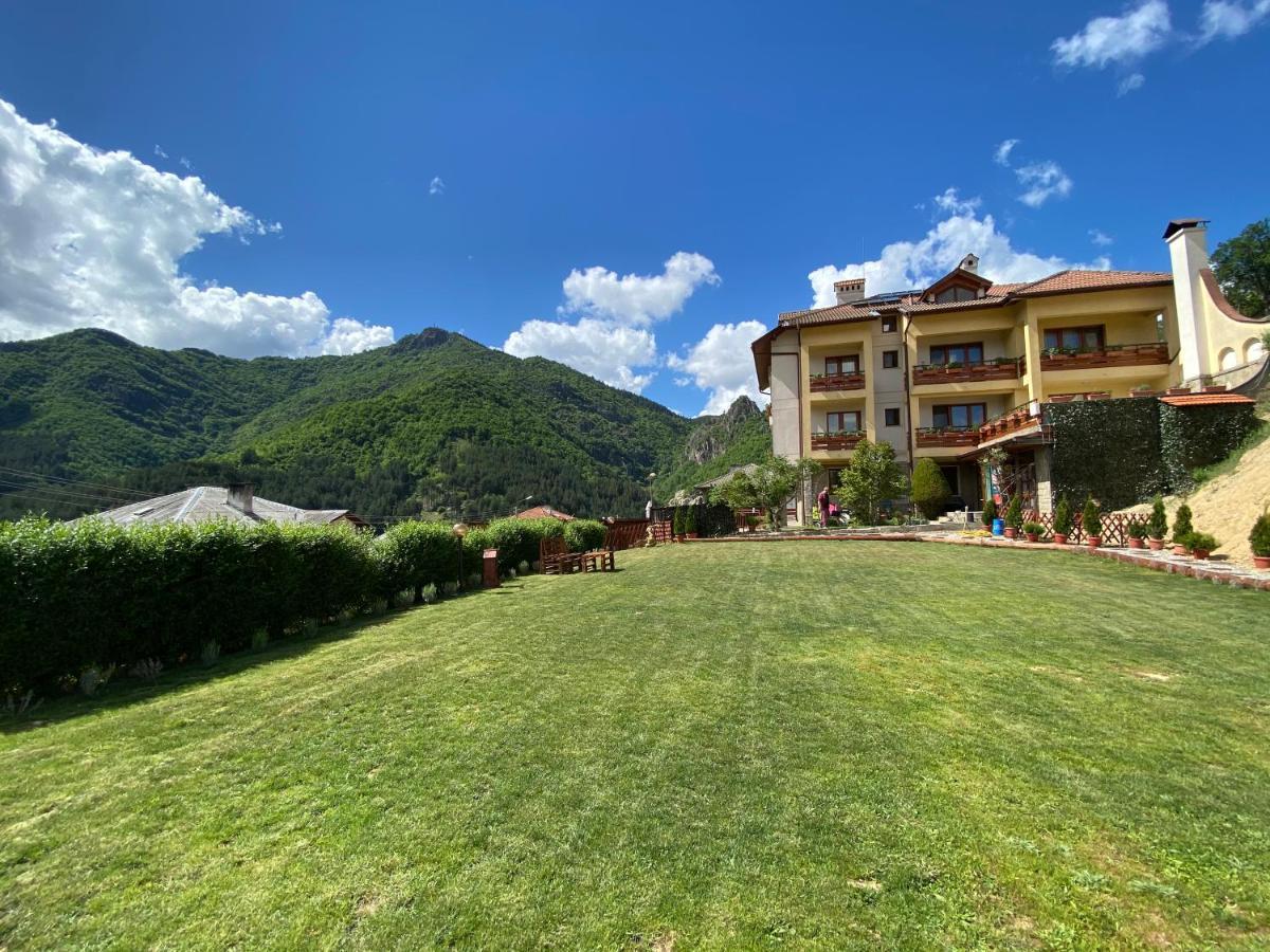 Kris Guest House Ντέβιν Εξωτερικό φωτογραφία