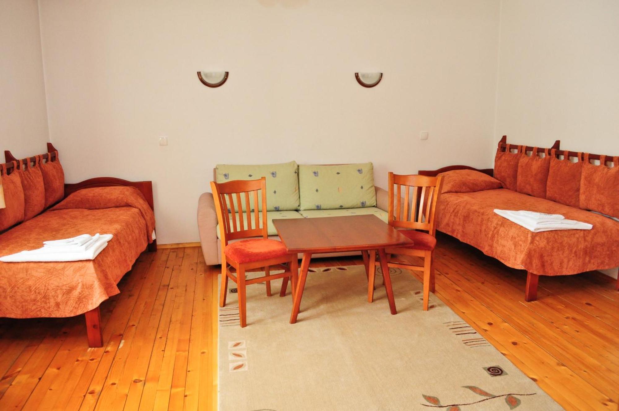 Kris Guest House Ντέβιν Δωμάτιο φωτογραφία