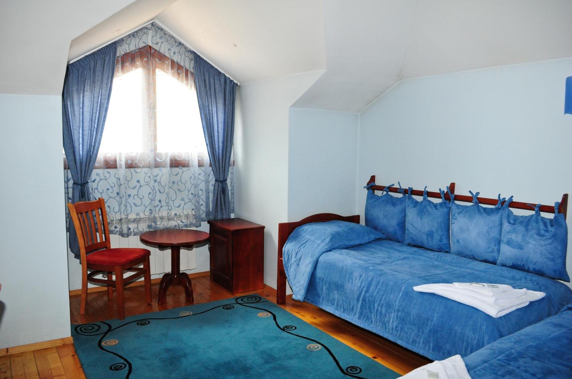 Kris Guest House Ντέβιν Δωμάτιο φωτογραφία