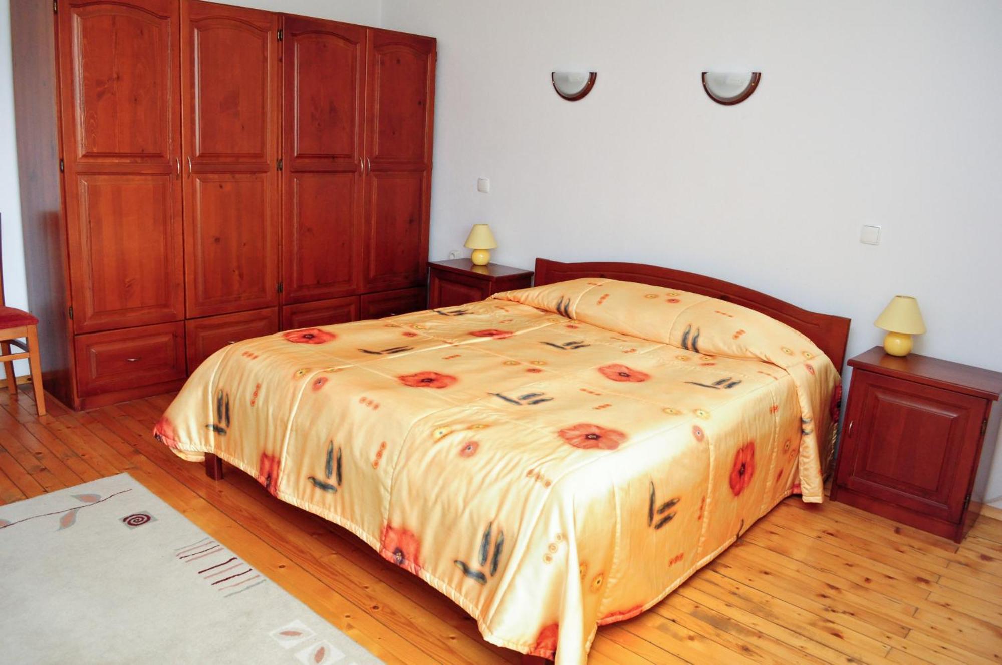 Kris Guest House Ντέβιν Δωμάτιο φωτογραφία
