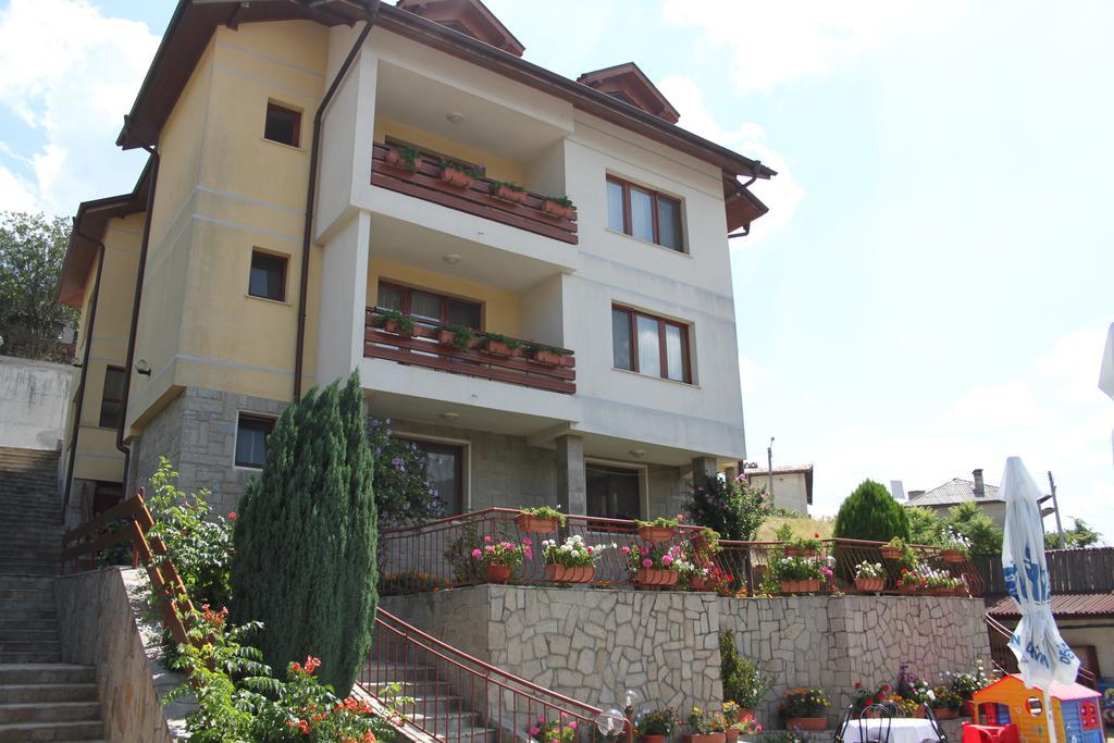 Kris Guest House Ντέβιν Εξωτερικό φωτογραφία