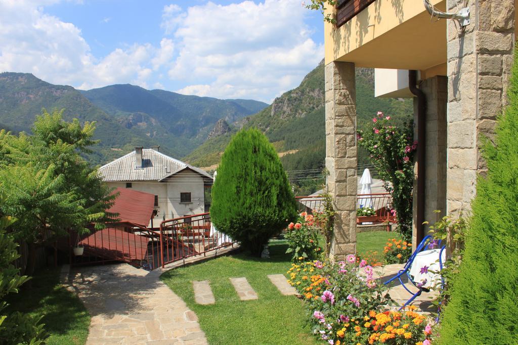 Kris Guest House Ντέβιν Εξωτερικό φωτογραφία