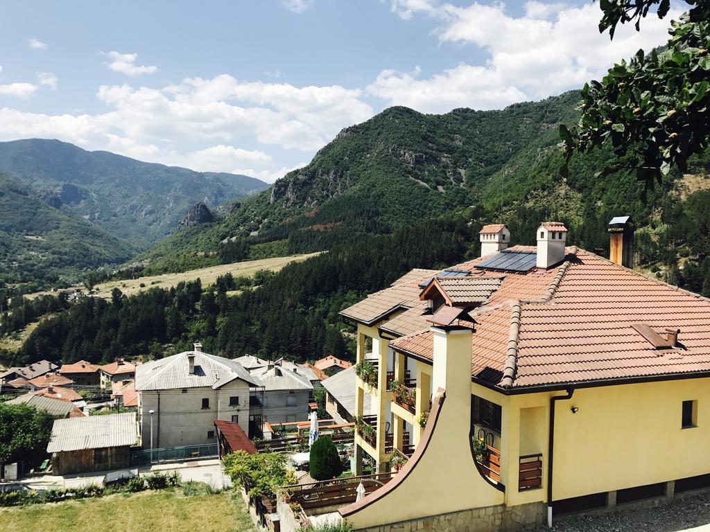 Kris Guest House Ντέβιν Εξωτερικό φωτογραφία